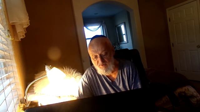 Говорят что пасхальный ягненок не искупает грехи почему тогда именно ягненка зделали как...?(Михаил смотреть онлайн