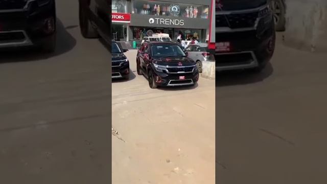 Kia Motors 2-2 Deleveries at a Time  Kia Seltos Worldwide