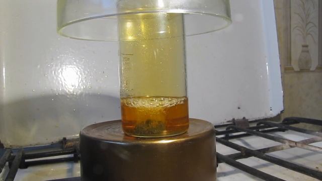 Iron ore, hydrochloric acid and nitric acid / Железная руда, соляная кислота и азотная кислота смотреть онлайн