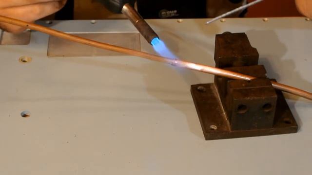 Пайка меди высокотемпературным припоем П14 смотреть онлайн