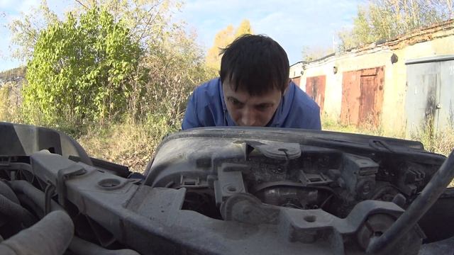 Поменял лампочки Ford Focus 2 смотреть онлайн