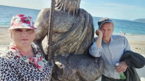 Акклиматизация прошла у обоих.// Гуляли и любовались красотами ГАГРЫ..