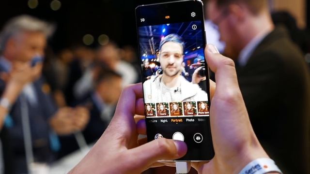 ОБЗОР Huawei P30 Pro и P30: ОХ***Й ЗУМ смотреть онлайн