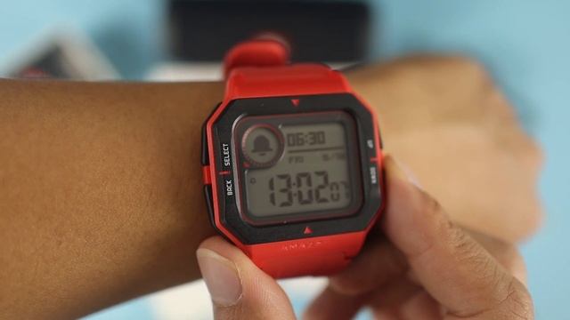 Retrograde Smartwatch !! Amazfit Neo Resmi Indonesia Unboxing Hands On смотреть онлайн