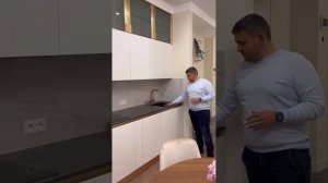 Элегантная кухня-гостиная 13м2