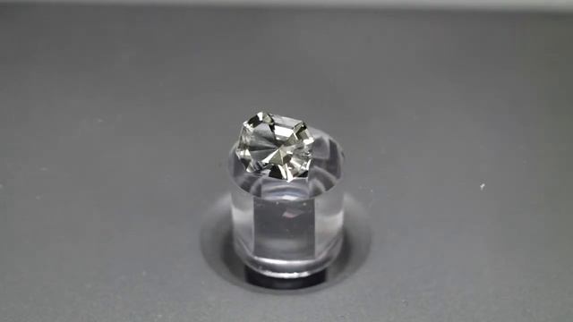 Натуральный золотистый берилл (гелиодор) 6*4,8*3,6 mm 0,8 cts смотреть онлайн