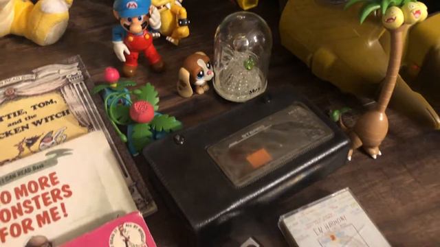 CPJ Collectibles 2022 Yard Sale Hunting Week 3 Haul Video #collectibles #yardsales #garagesales смотреть онлайн