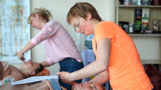 Обучение массажу лица Сочи и Тольятти смотреть онлайн