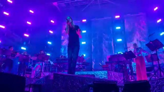 Daði Freyr feat. RTO Ehrenfeld - „Think about things“ live at Zenith Munich смотреть онлайн