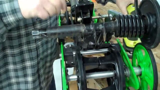 Snowmobile suspension upgrade - installing "The Missing Link." Arctic Cat, Yamaha, Slide action смотреть онлайн