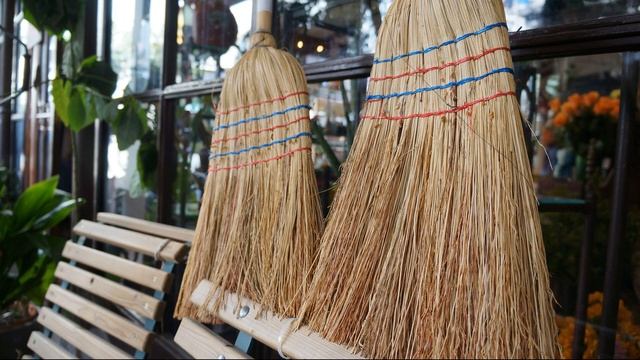 Как правильно купить новый веник и выкинуть старый веник, чтобы привлечь в дом счастье и деньги смотреть онлайн