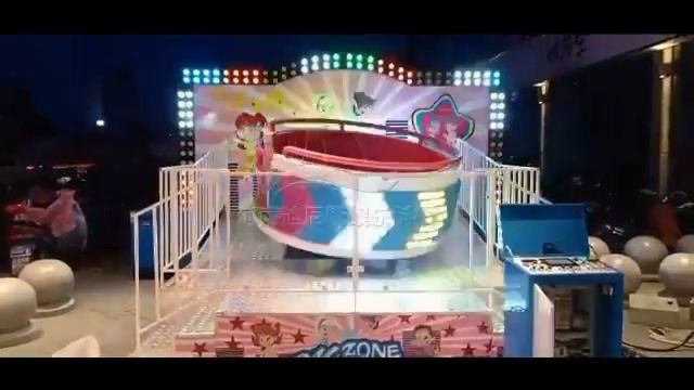 Маленький проигрыватель для дискотеки смотреть онлайн