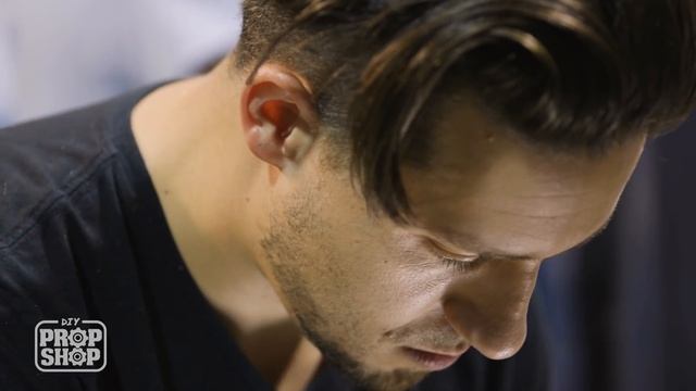 Freddy Krueger Hands - DIY PROP SHOP смотреть онлайн