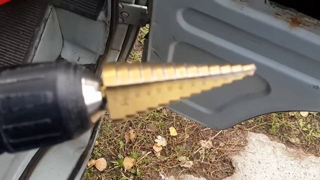 Музыка в двери УАЗ смотреть онлайн