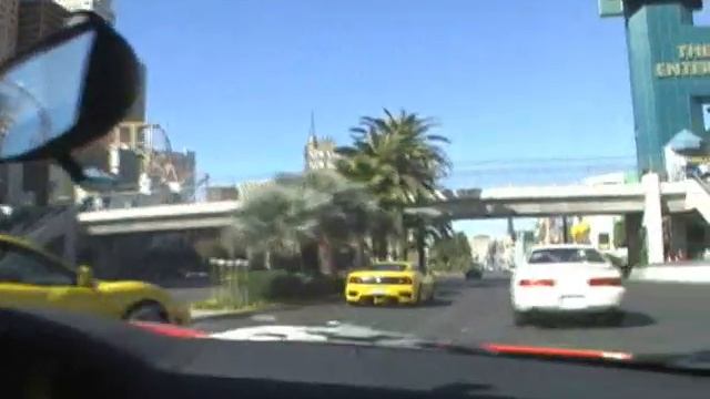 Ferrari, Lamborghini, Noble arrival LV & cruise on Strip смотреть онлайн