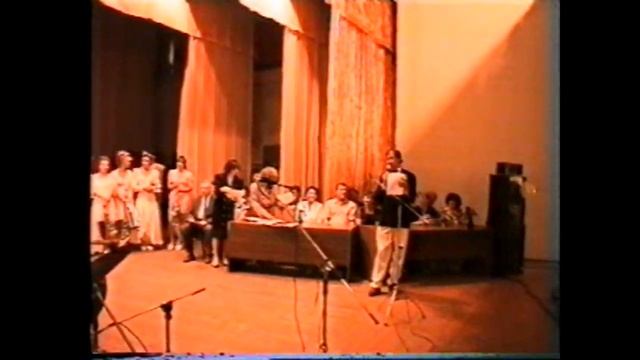 1997 год, выпускной вечер СШ №2 , часть первая - РДК. Каменка-Днепровская смотреть онлайн