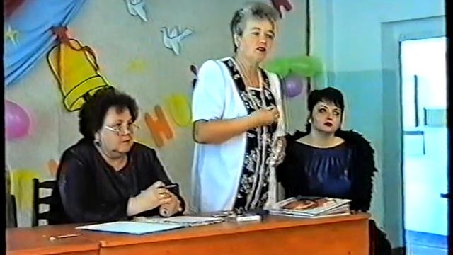 Новосибирск Школа 154 Последний звонок 2002 (часть 4) смотреть онлайн