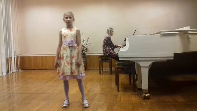 Песня О России. Исп. Дощинская Елизавета. смотреть онлайн