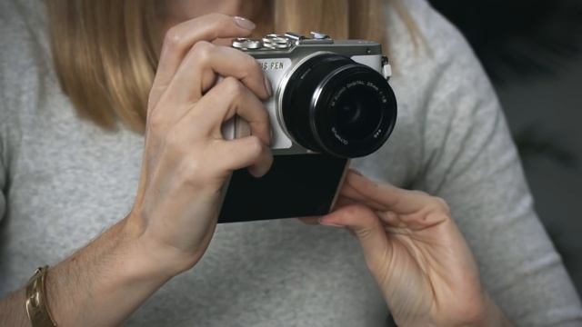 Olympus PEN E-PL8 Product Overview смотреть онлайн