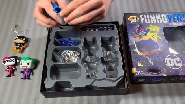 Распакуем настольную игру Funkoverse: Batman ?