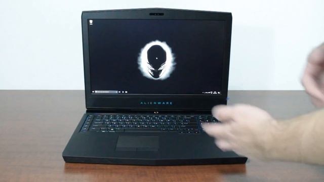 ALIENWARE 17": UNBOXING E HANDS ON! смотреть онлайн