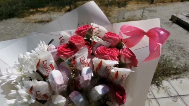 Сладкий Букет с Цветами Блюз