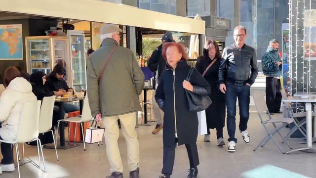 MILAN STREET FASHION 🇮🇹ITALIAN ELEGANT WINTER LOOK ❄️TRENDS 2024 #vanityfair #voguejapan смотреть онлайн