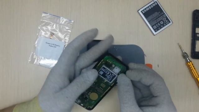 Nokia 215 Disassembly & Assembly - Digitizer Screen Case Replacement Repair смотреть онлайн