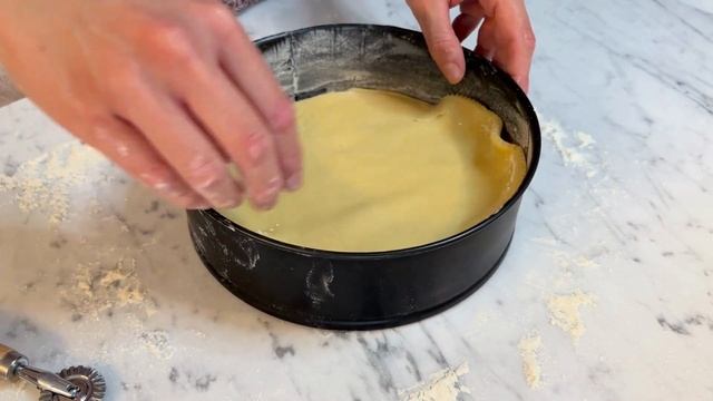 SUPER LECKERE ERDBEERTARTE!! EINFACH SCHNELLES UND GÜNSTIGES REZEPT!!! KÖSTLICHER KUCHEN