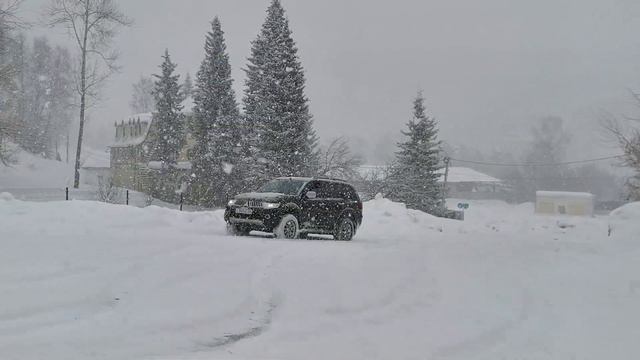 Паджеро спорт 2