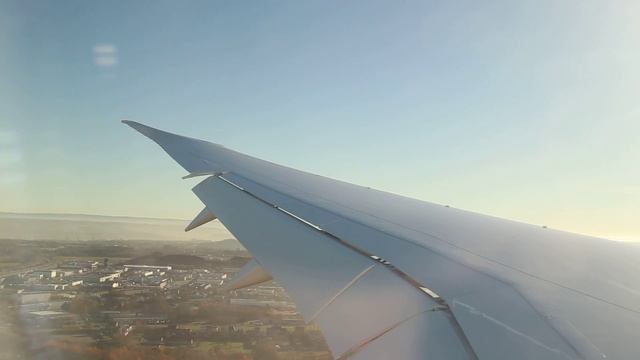 Jetairfly Boeing 787 Dreamliner GO-AROUND at Liège Airport (LGG) Dreamflight смотреть онлайн