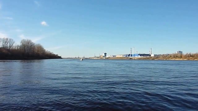 Эвик 90 Е-Тес на катамаране, проба смотреть онлайн