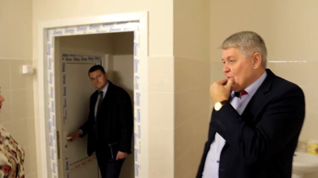 Ремонт бассейна в школе №7 вступил в завершающую стадию смотреть онлайн