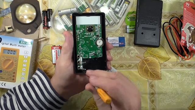 Как заменить батарею " Крона " в мультиметре DT- 830D. смотреть онлайн