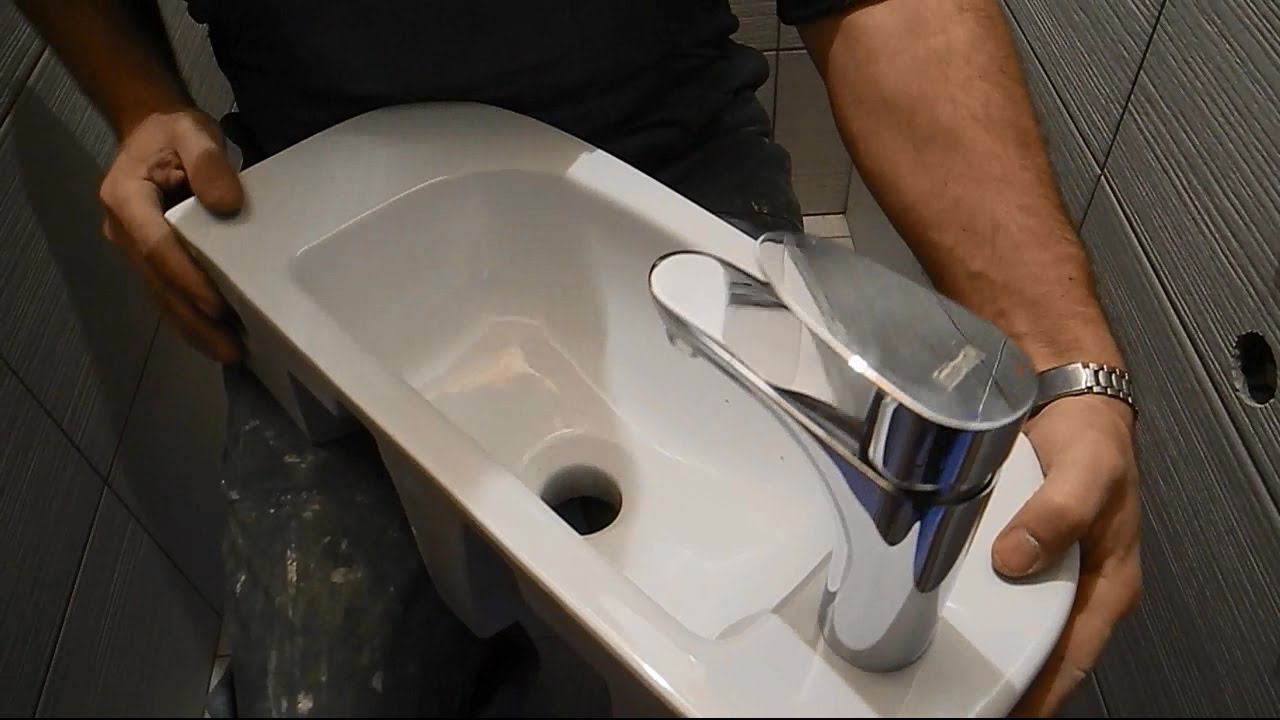 Умывальник-биде в туалете ч.1 смотреть онлайн