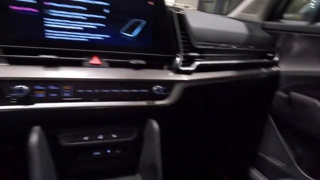 Bezprzewodowy CarPlay W Nowej Kia Sportage 2022 | YukaSteelGrey| MachinedBronze|BusinessLine|M+SMAR