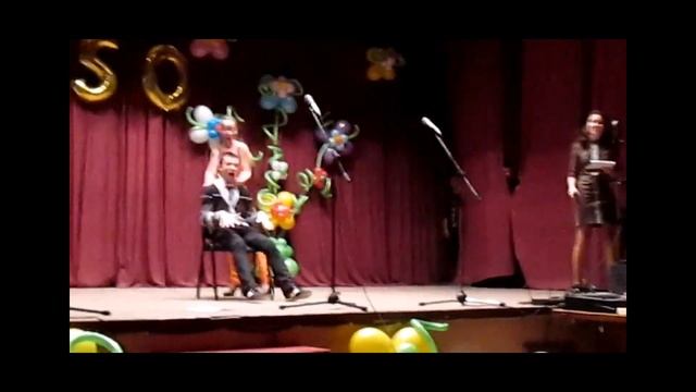 MÉLOVIN . ..я Водяной , я Водяной .. ? ? ❤️ ⚓️  Юбилей школы № 27  #melovin ,  English Subtitles.