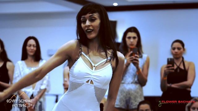 SARA PANERO - DILE A EL - EL CHAVAL -EGYPT SENSUAL FEST LADY STYLE MUSCALITY DEMO смотреть онлайн