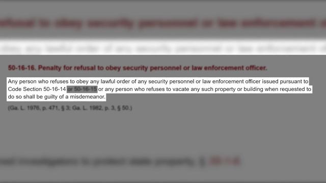 These Cops LOSE IT Over A Simple Question смотреть онлайн