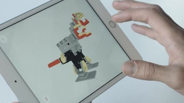 Распаковываем набор UBTech Jimu Explorer