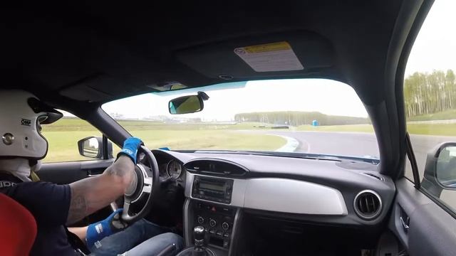 Subaru BRZ @ Smolensk ring смотреть онлайн