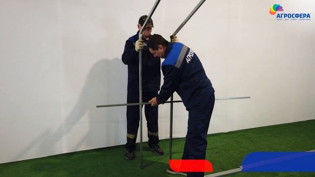 Как собрать прямостенную теплицу домик #Агросфера - Видеоинструкция / агросфера.рф смотреть онлайн