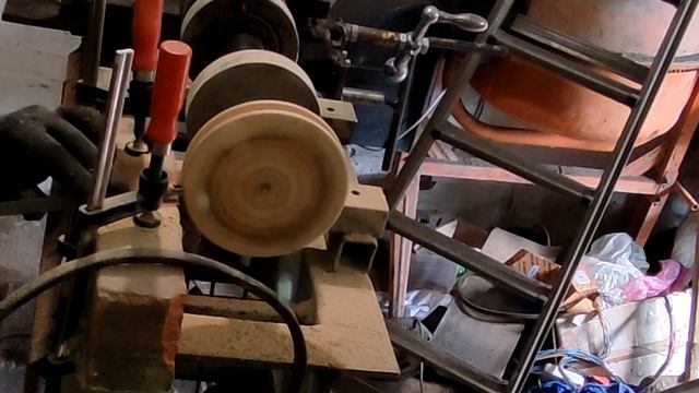 Токарный станок по металлу своими руками из хлама Серия 6 (Шкивы из фанеры) смотреть онлайн