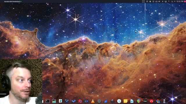 Garuda Linux vs Windows 10 смотреть онлайн