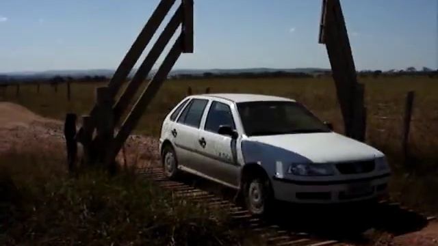 Creative Way to Open a Gate | Open Sesame смотреть онлайн