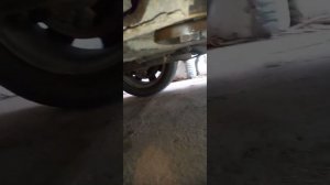 не откручивается подрамник.провернуло болт в подрамнике.обломался болт в подрамнике форд мондео 3