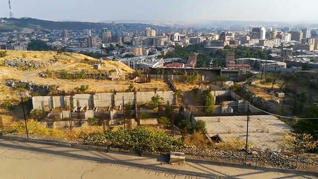 Лестница в небо Ереван.«Каскад» — архитектурно-монументальный комплекс, Армения. смотреть онлайн