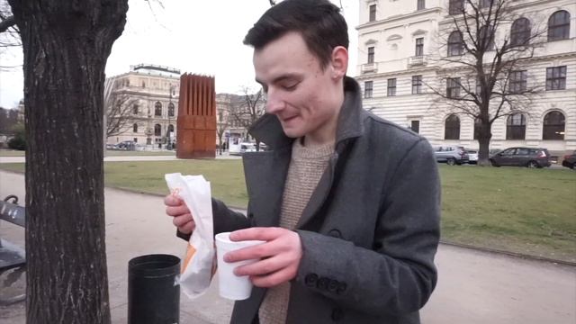 ПРАГА: Отель, Карлов мост, Тот Самый Ресторан С Паровозиком смотреть онлайн