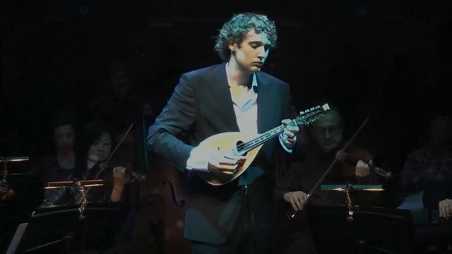 Antonio Vivaldi - Mandolin Concerto performed by Ferdinand Binnendijk and the Nederlands Kamerorkes смотреть онлайн