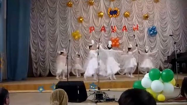 Рауан 2012 Очень красивый казахский танец смотреть онлайн